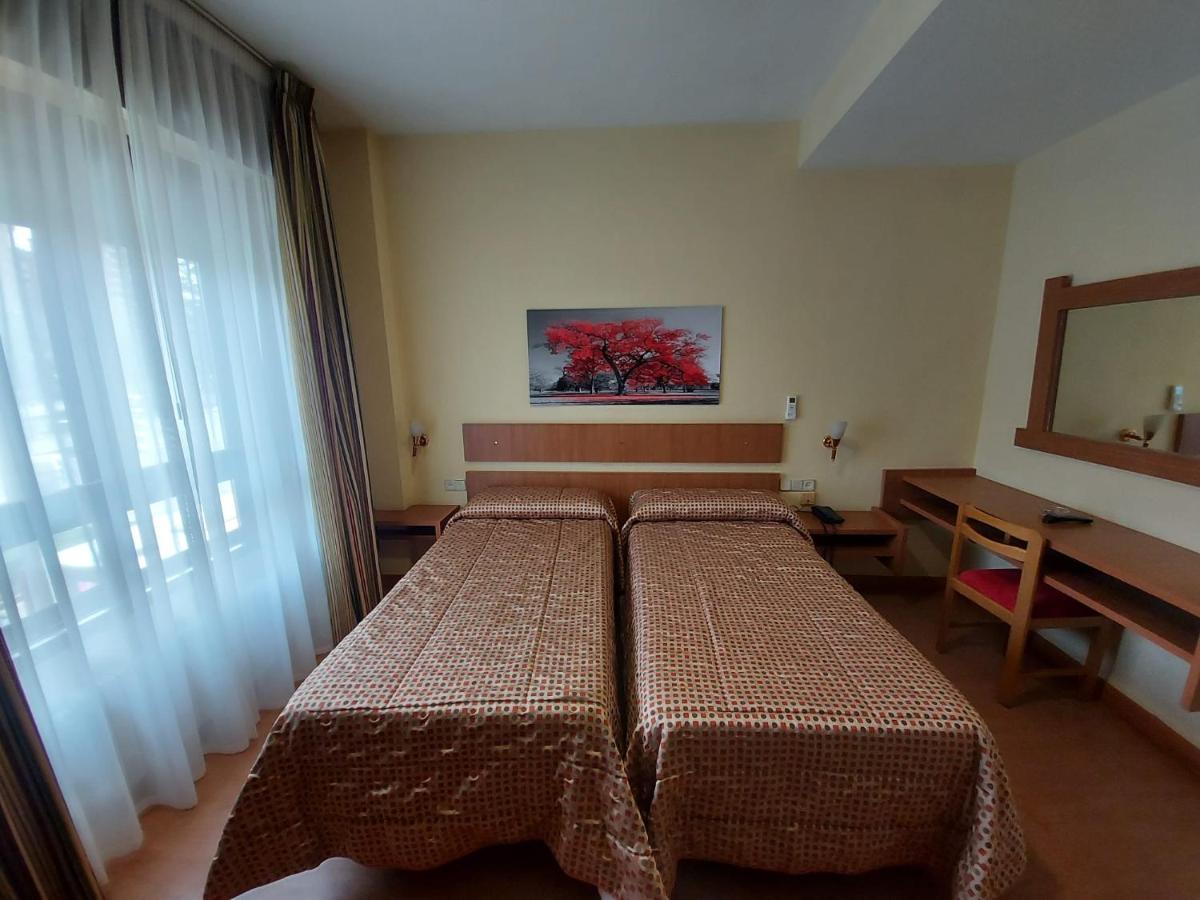 Hotel Castilla Альбасете Экстерьер фото