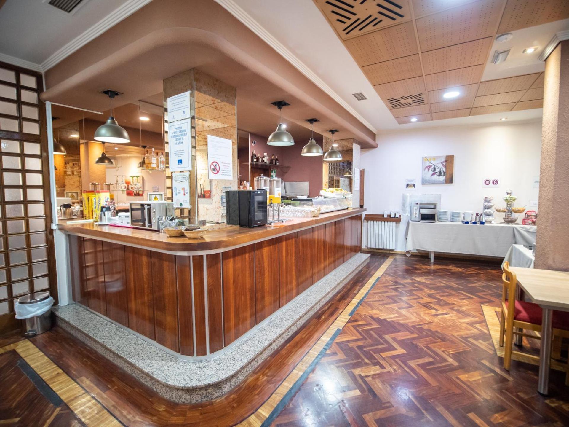 Hotel Castilla Альбасете Экстерьер фото