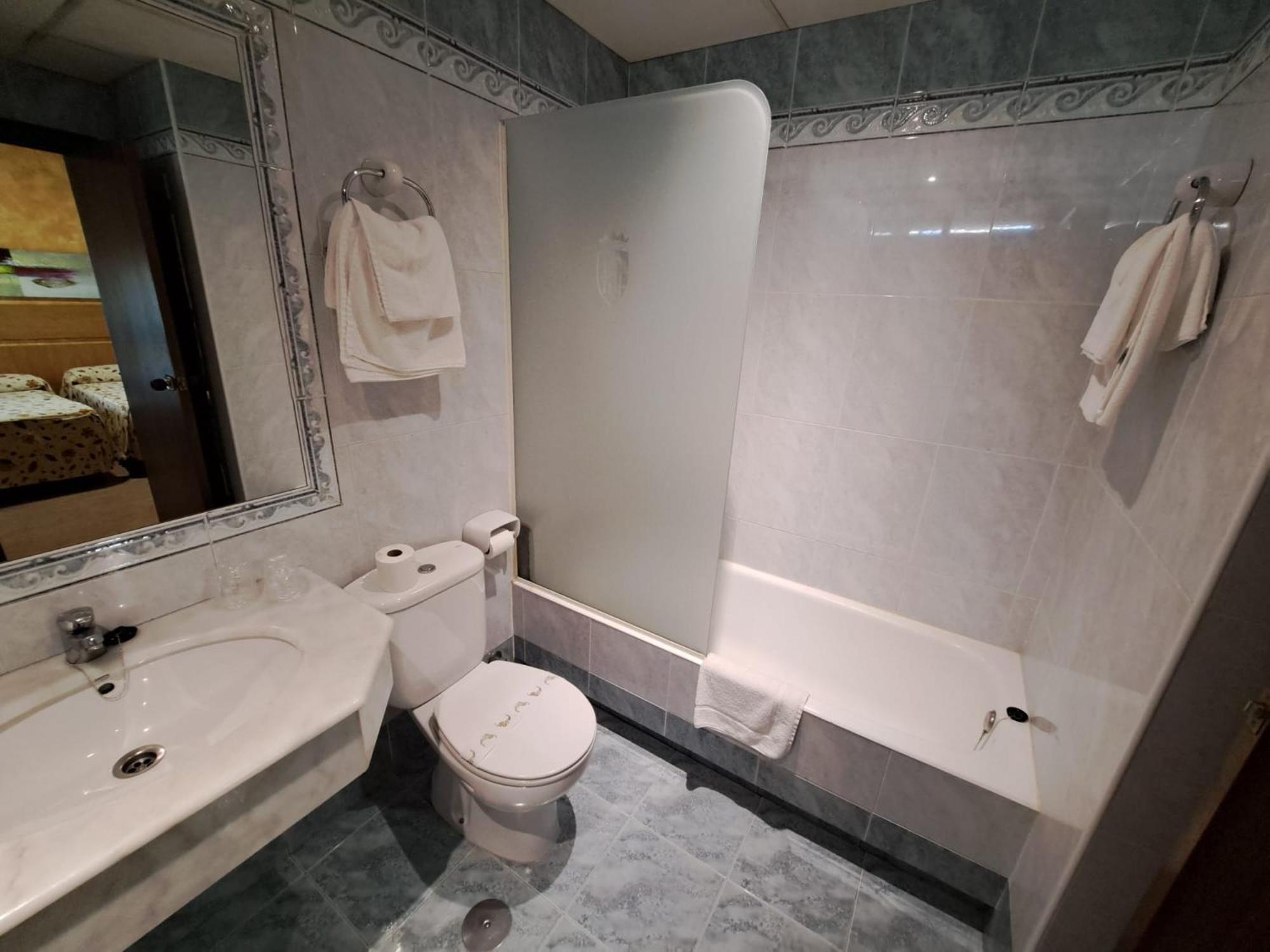 Hotel Castilla Альбасете Экстерьер фото