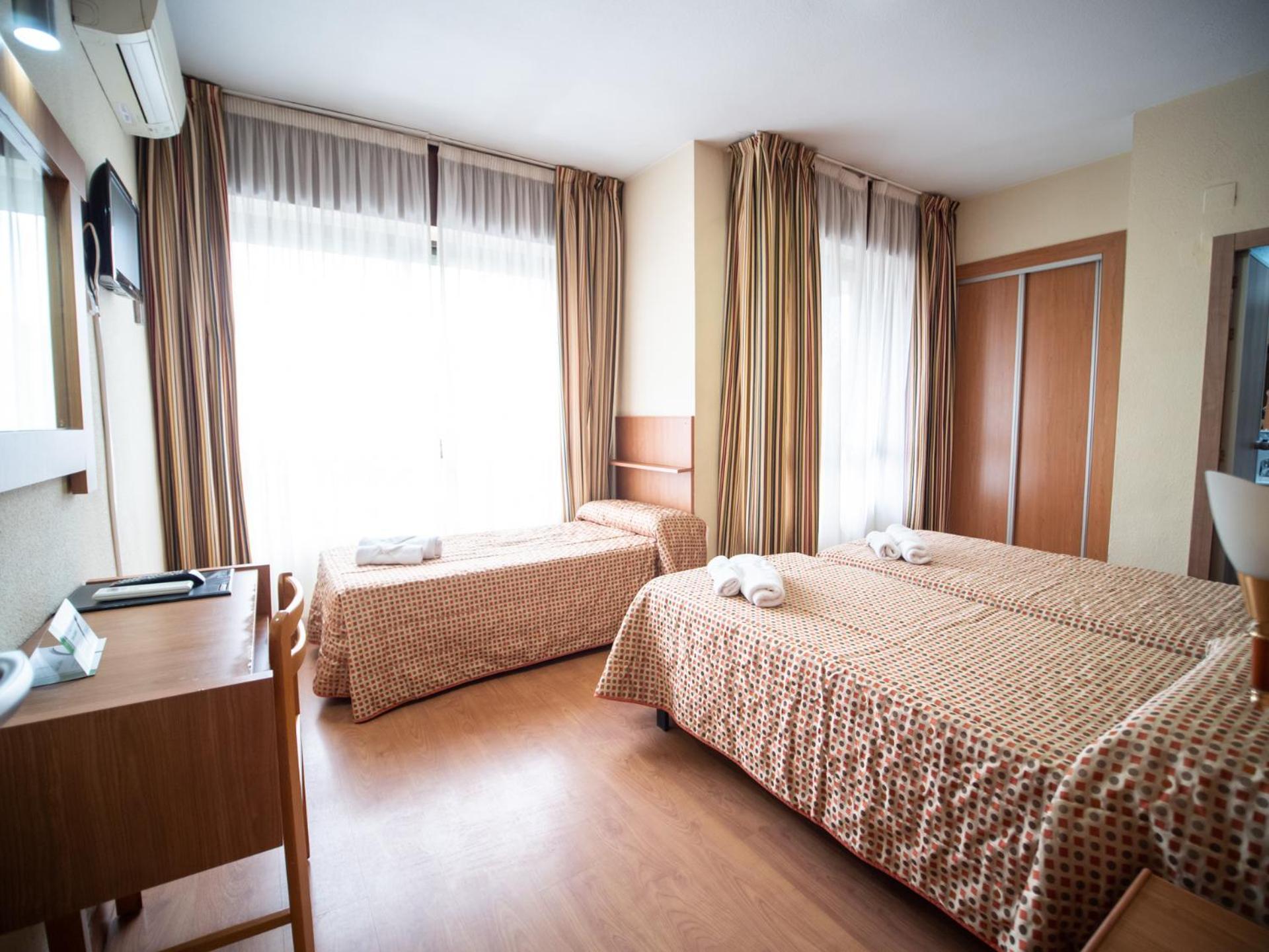 Hotel Castilla Альбасете Экстерьер фото
